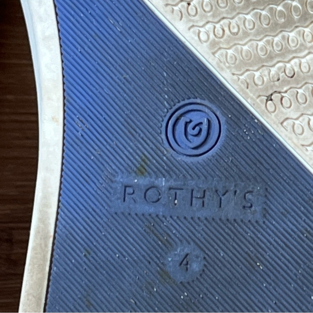Rothy’s Red Slip-On Sneakers Size 4Y Shoes - Picture 9 of 10